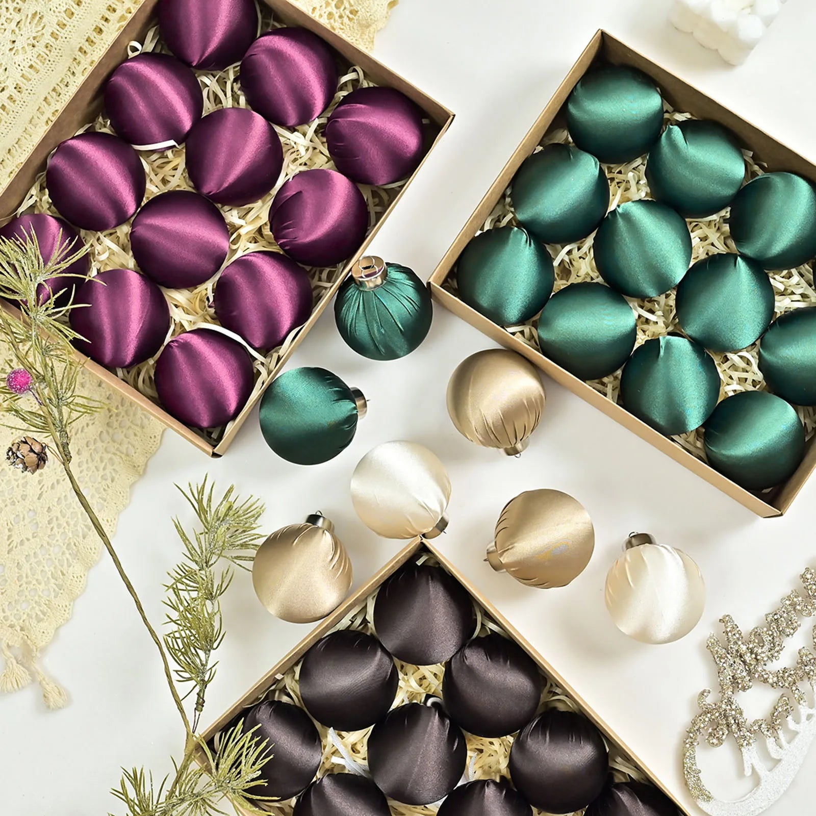 12pcs Christmas Hanging Ball Decorations,