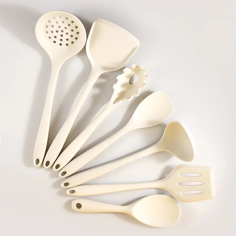 7Pcs Beige White Silicone Kitchenware Cooking Utensils